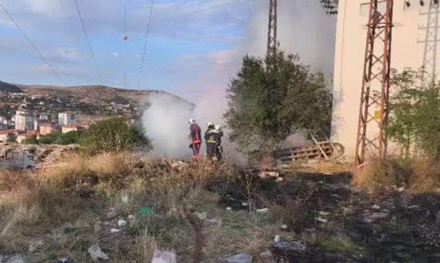 Yozgat'ta trafik kesintisine yol açan trafo patlaması sonrası yangın kontrol altına alındı