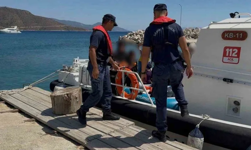 Datça açıklarında deniz kazası: 13 kişi kurtarıldı
