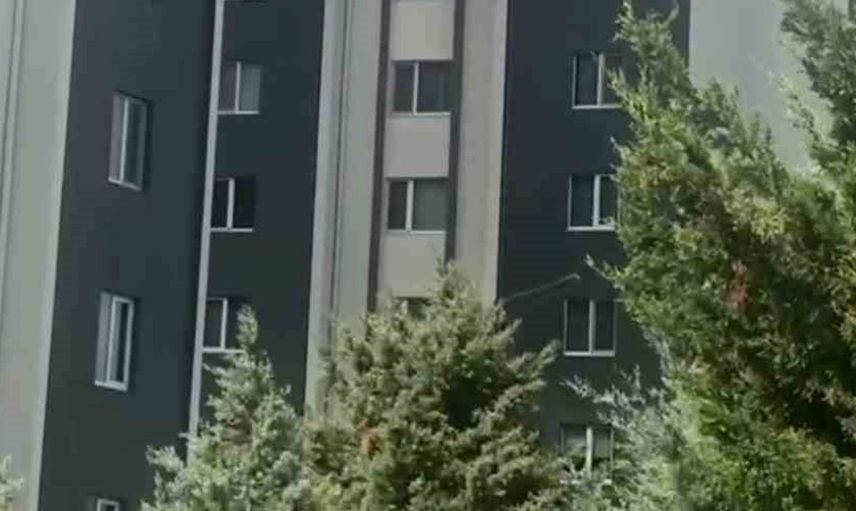 Lüleburgaz’da binanın çatısında yangın paniği: İtfaiye ekipleri kısa sürede müdahale etti
