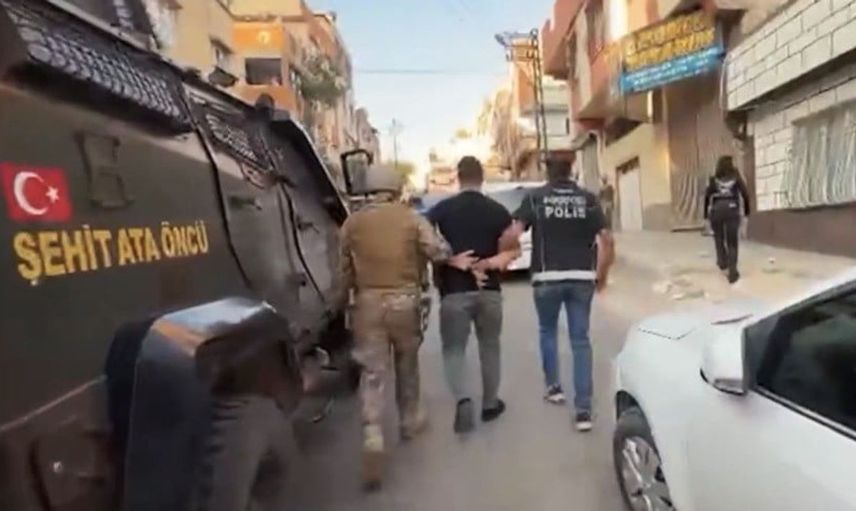 Gaziantep'te suçlulara yönelik operasyon: 23 kişi yakalandı