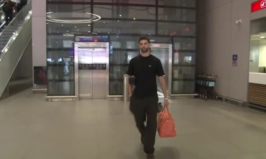 Beşiktaş'ın yeni transferi ümit akdağ İstanbul'a geldi