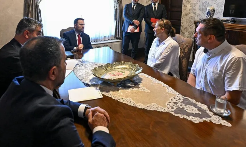 Adalet Bakanı Gürlek, Emir Yuşa'nın ailesini ziyaret etti: Davanın takipçisi olacağız