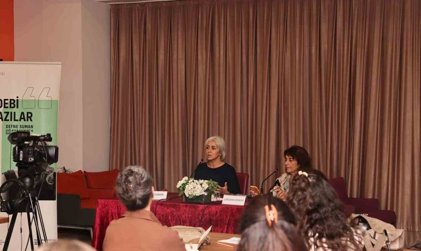 Defne Suman, nilüfer’de okurlarıyla buluşarak yazarlık serüvenini paylaştı