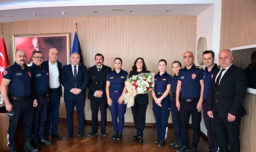 Aydın Büyükşehir Belediye Başkanı Çerçioğlu, itfaiyecileri onurlandırdı