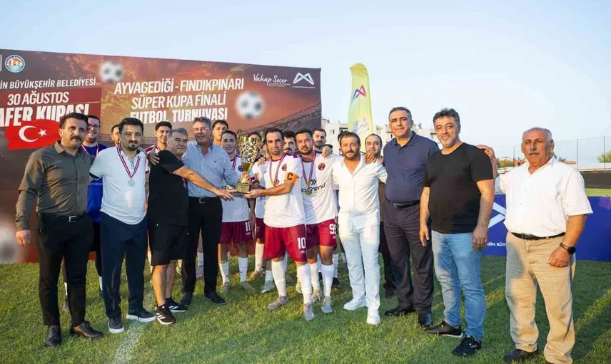 Kavaklıpınar, 30 Ağustos Süper Kupa'yı kazanarak tarih yazdı