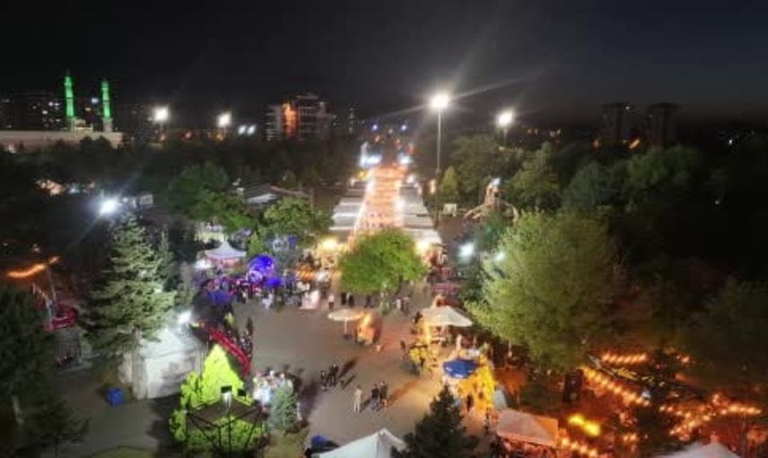 Kayseri'de Fuar38 etkinliğinde Hatay Medeniyetler Korosu sahne aldı
