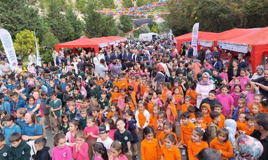Ermenek çocuk şenliği renkli görüntülerle doldu