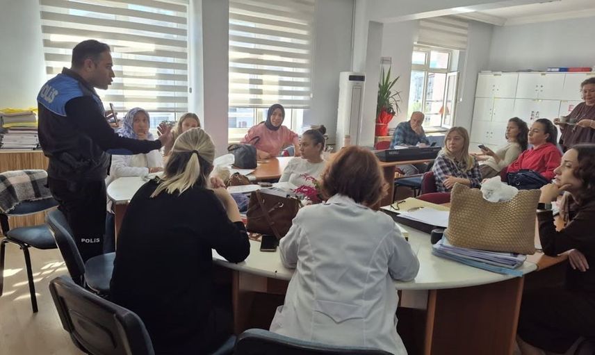 Bilecik'te 61 öğretmen için okul güvenliği için yeni adım: Hayat 112 uygulaması tanıtıldı