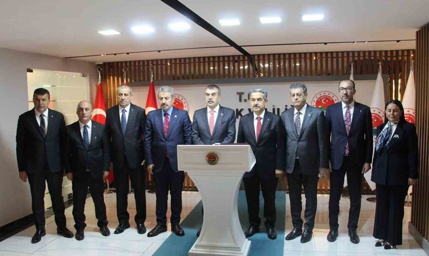 Milli Eğitim Bakanı Tekin: Süreçteki manipülasyonlara karşı birlik olmalıyız