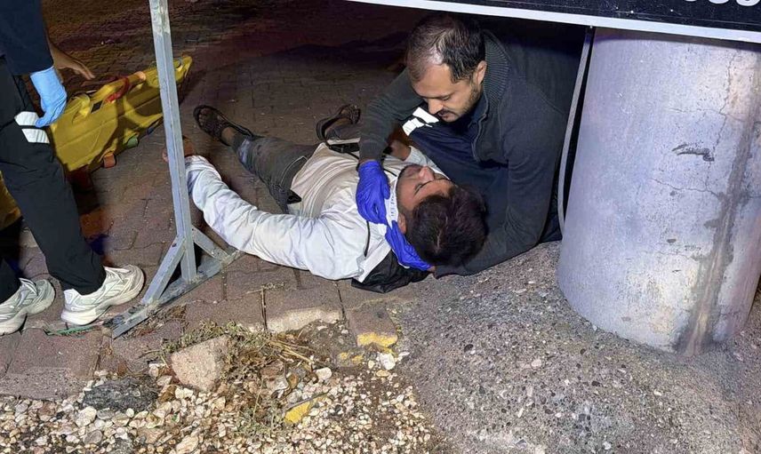 Adıyaman'da motosiklet ve otomobil çarpıştı: 2 yaralı