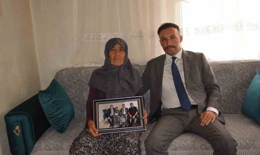Başsavcı Ozan Kapıcı, şehit ailesine anlamlı bir ziyaret gerçekleştirdi