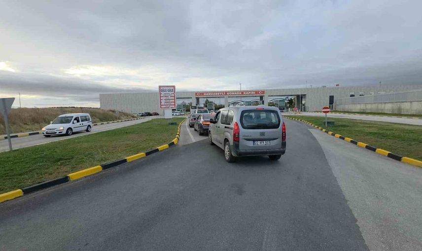 Tır şoförleri sınırlarda yaşadıkları zorlukları paylaştı: Biz turist değiliz