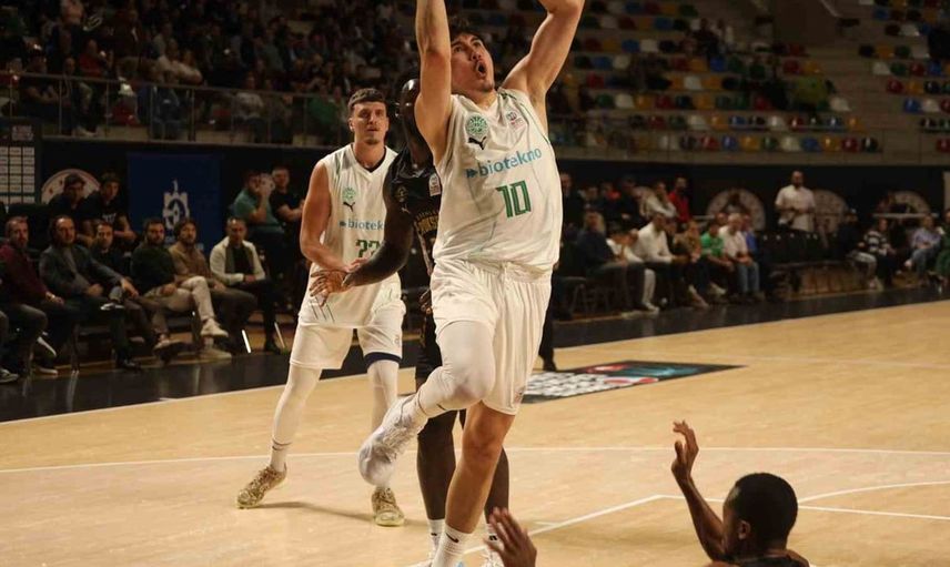 Körfez Basket, sezonu galibiyetle açtı: Esenler Erokspor'u 88-79 yendi