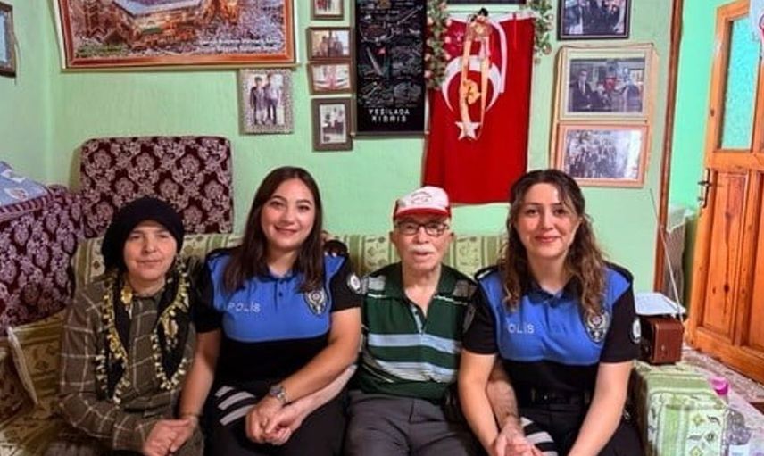 Polisten gazilere vefa ziyareti
