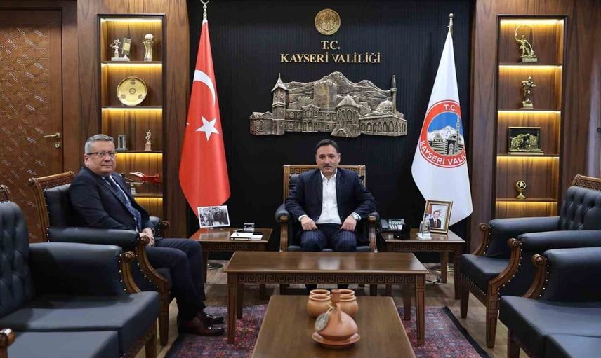 Vali çiçek, emniyet müdürü ergen’i makamında kabul etti