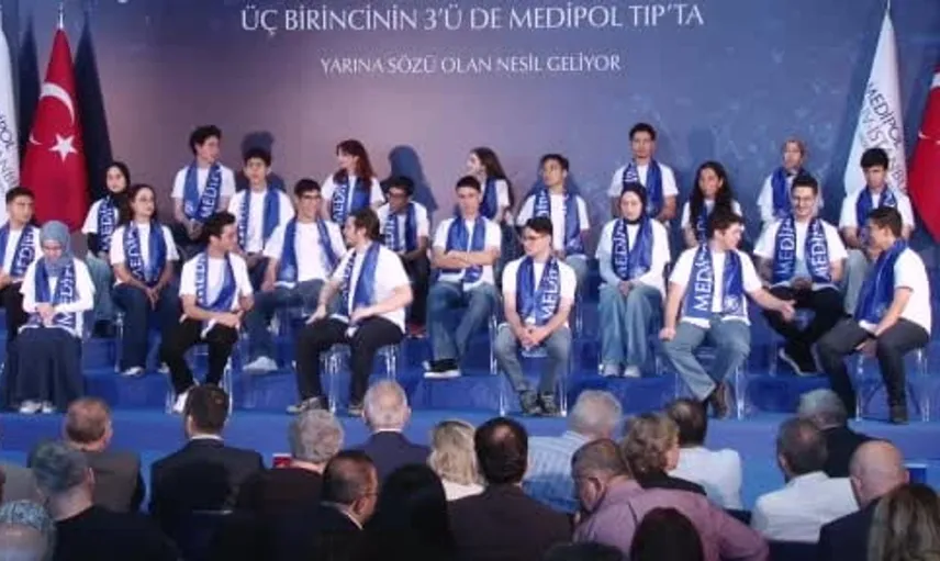 YKS şampiyonlarının tercihi İstanbul Medipol Üniversitesi: İlk 5'te 4 öğrenci, ilk 100'de 27 öğrenci