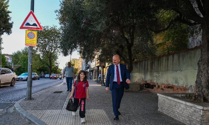 Aydın Valisi Varol, esnaf ve vatandaşlarla bir araya gelerek sorunları dinledi