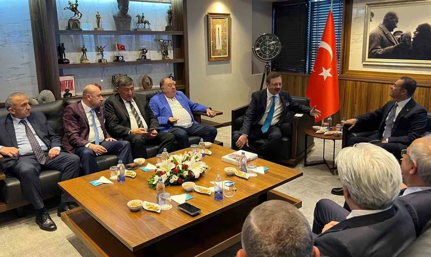 Mehmet Yılmaz, Hisarcıklıoğlu ile Balıkesir'de iş dünyasını buluşturdu