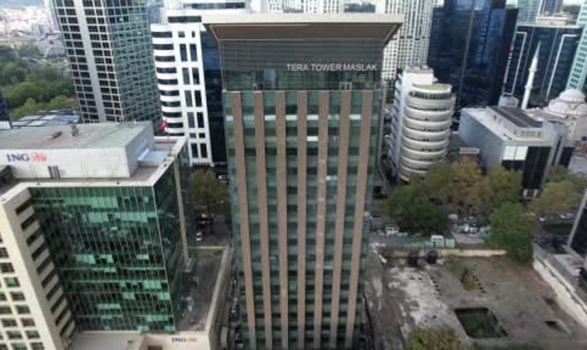 Tera Tower Maslak'taki tadilat çalışmaları havadan görüntülendi