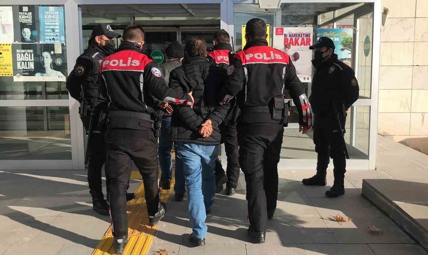 Elazığ'da 18 yıllık cinayet davasında yeni gelişme: yeni koca tutuklandı