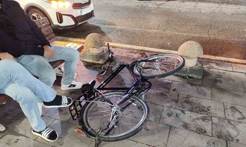 Batman'da otomobil ve bisiklet çarpıştı: yaralı var