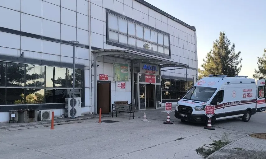 Batman'da çocuk havalı tüfekten çıkan saçmayla bacağından yaralandı