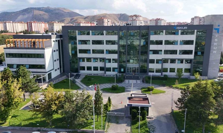 İŞKUR Kayseri'de işsizlikle mücadelede önemli adımlar: 7 ayda 15 bin kişi işe yerleştirildi