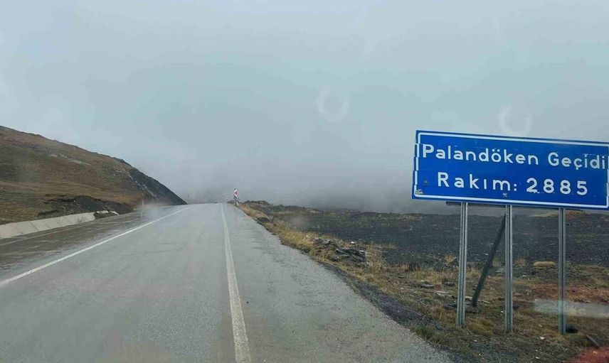 Erzurum'un kış yüzü: Sis ve kar ulaşımı olumsuz etkiliyor
