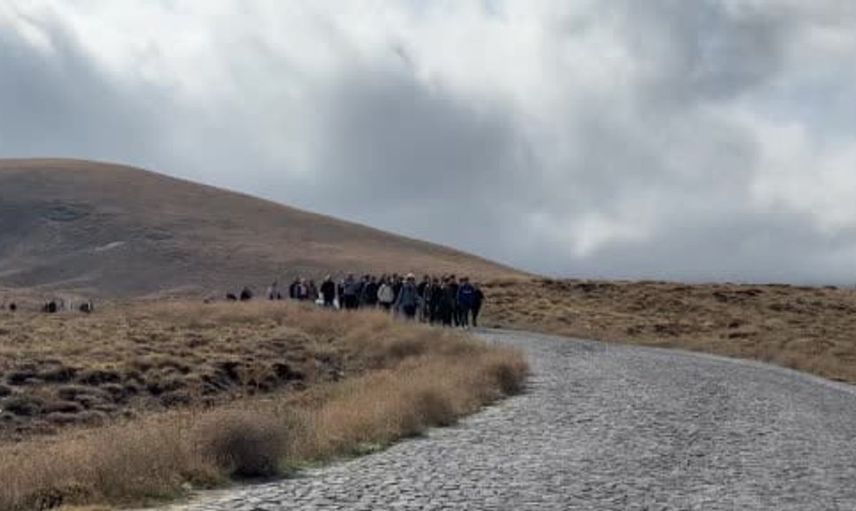Bitlis maarif ailesi nemrut'ta doğa yürüyüşüyle bir araya geldi
