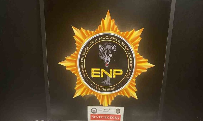 Eskişehir'de uyuşturucu operasyonu: 8 bin 67 sentetik ecza hap ele geçirildi