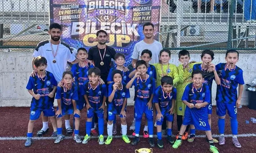 Bilecik CUP U11 Turnuvası'nda şampiyon Balkan Termik Spor kulübü