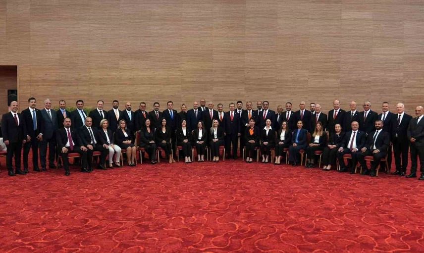 KKTC Başbakanı üstel, tek başına iktidar hedefine odaklandı