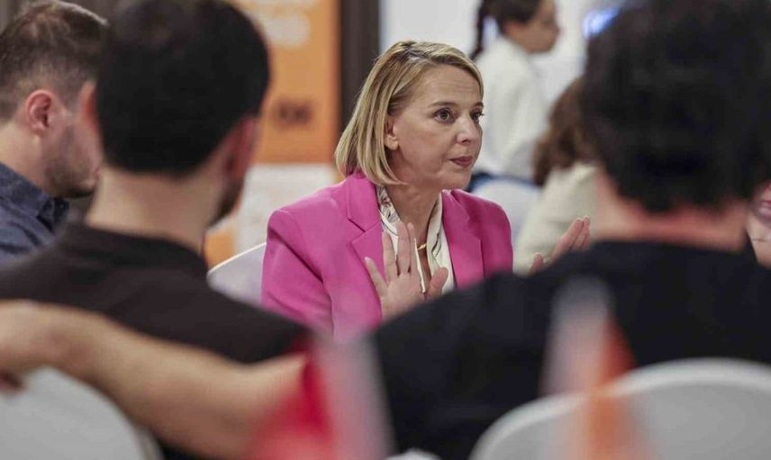 Hedef geleceği inşa etmek: Hatice Öz, ATSO seçimlerinde yenilik vurgusu yaptı