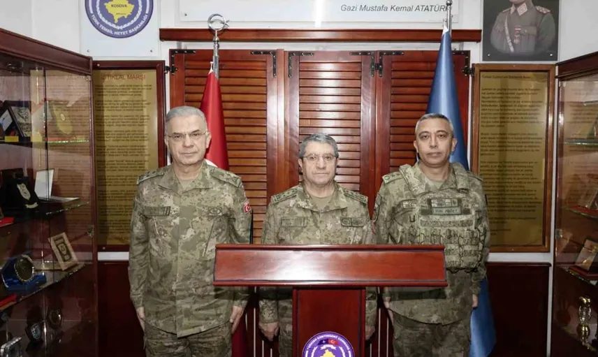 Kosova barış gücünde önemli değişim: Türk komuta İtalyanlara devredildi