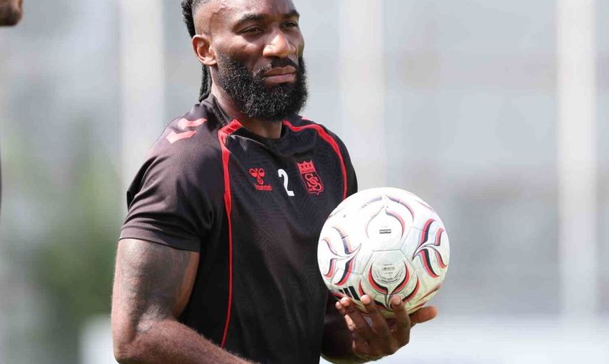 Sivasspor'da sakatlık kabusu: Aaron Appindangoye 8 hafta yok