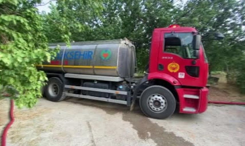 Malatya'da besi tesisinde meydana gelen yangın kısa sürede kontrol altına alındı