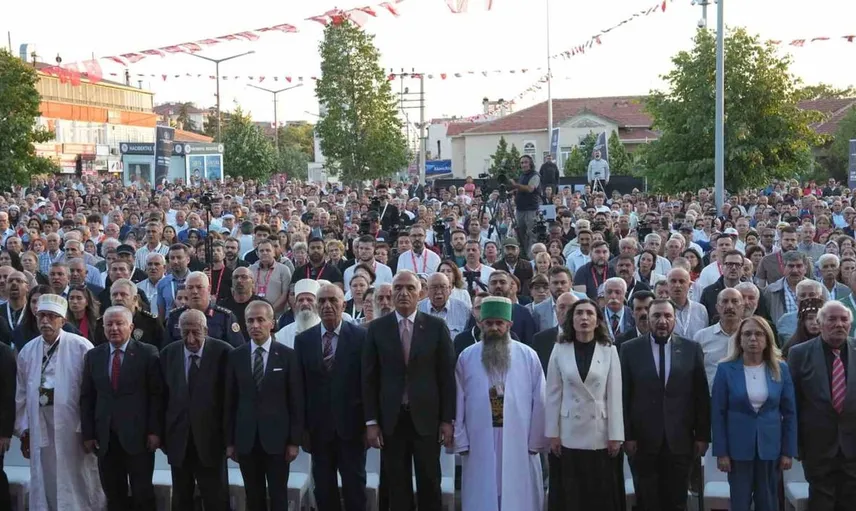 Bakan Ersoy, Hacı Bektaş Veli'nin mirasını hatırlatarak birlik çağrısı yaptı