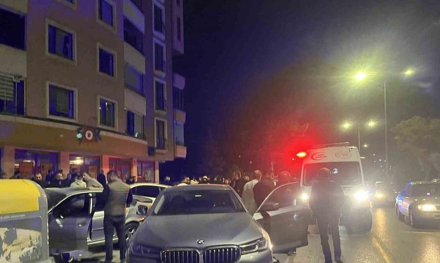 Çorum'da araç kazasında 4 kişi yaralandı