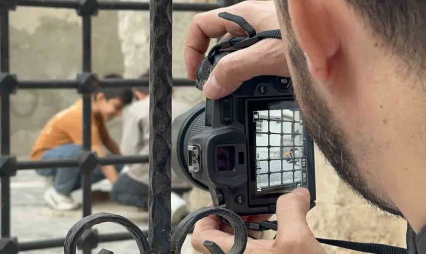 Şanlıurfa'nın tarihi mekanında fotoğraf tutkusu: Fırfırlı Camisi'nde çekim heyecanı