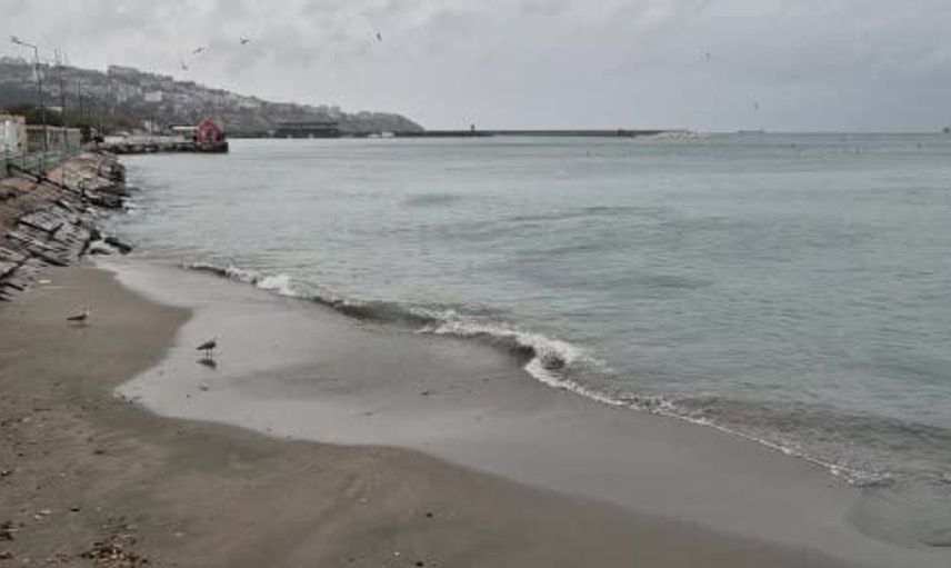 Tekirdağ'da deniz fırtınası balıkçıları etkiledi