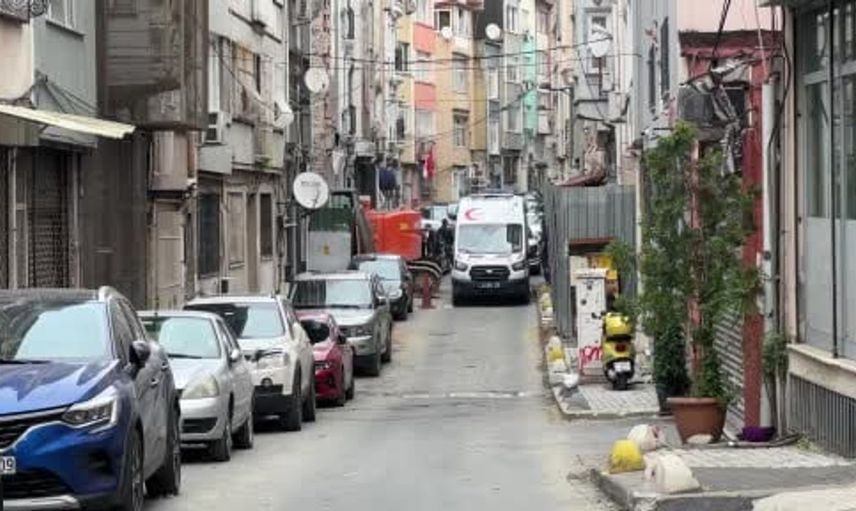 Şişli'de trajik olay: Genç kadın çatıdan düşerek yaşamını yitirdi