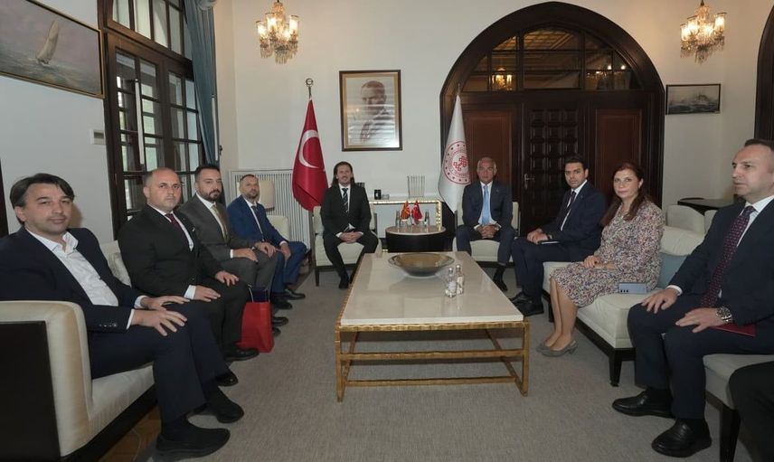 Türkiye ve Kuzey Makedonya iş birliği için Ankara’da buluştu