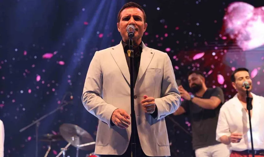 Çekmeköy'de 30 Ağustos Zafer Bayramı coşkuyla kutlandı