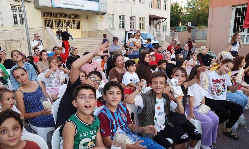 Gebze'de açık hava sineması etkinlikleri Köşklüçeşme'de düzenlendi