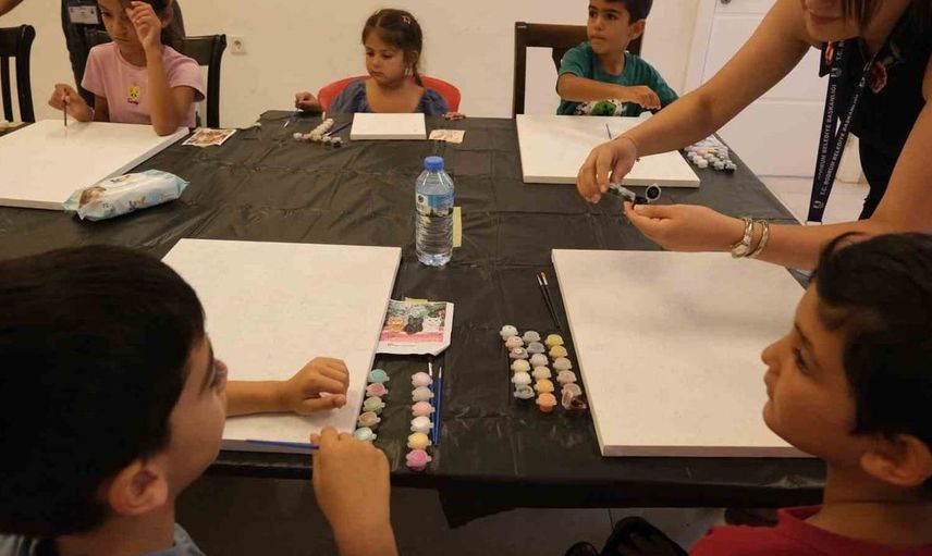 Bodrum Belediyesi'nden çocukların gelişimine sanat desteği