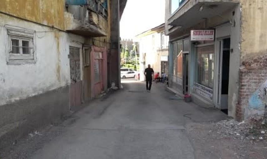 80’ler sokağının zamana direnen son ustası