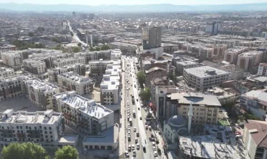 Malatya'da Bakan Kurum'un ismi caddede yaşatılıyor