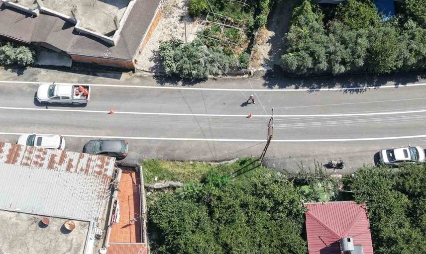 Samandağ Sutaşı Mahallesi'nde yol yenileme seferberliği: 1,1 kilometrelik asfalt çalışması tamamlandı