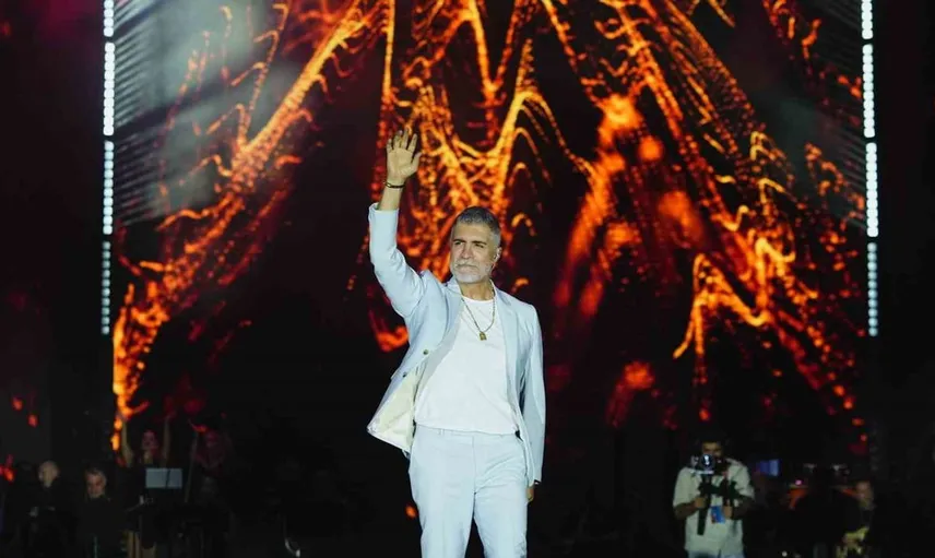 Kayseri kültür yolu festivalinde özcan deniz rüzgarı estik