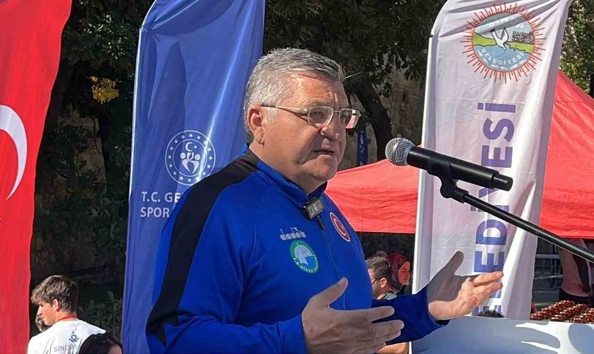 Sinop'ta koşu tutkunları yarı maratonda buluştu